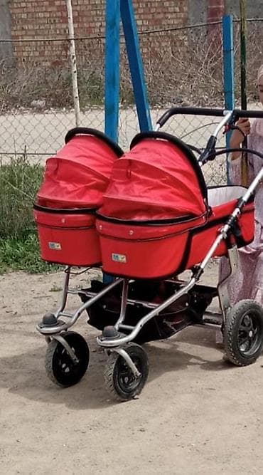 коляска детская для двойни: Коляска — 1