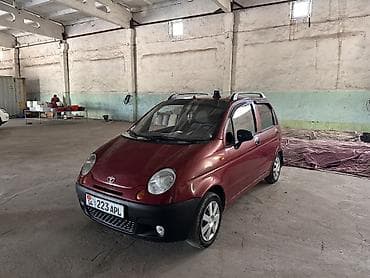 Унаа: Daewoo Matiz: 2004 г., 0.8 л, Кол менен иштөөчү, Хетчбек — 2