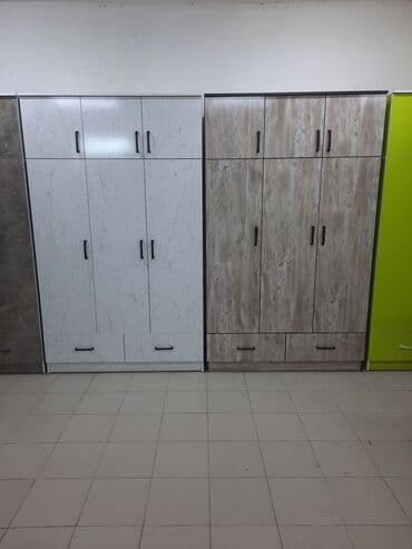 купить селитру оптом: Продаю шкафы 3х дверный ламинат из россия высота 2,15см ширина 1,30см — 10