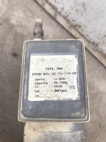 параболическая антенна цена: Продаю головки от спутниковой антенныв наличии-2шт, в хорошем — 2