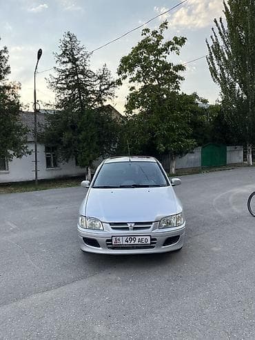 Унаа: Mitsubishi Space Star: 1999 г., 1.3 л, Кол менен иштөөчү, Бензин, Хетчбек — 2