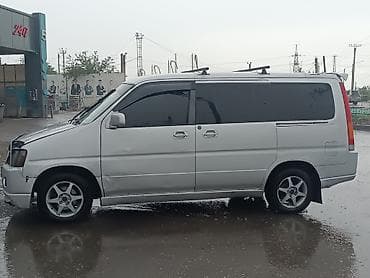 обмен машинами: Honda Stepwgn: 1999 г., 2 л, Автомат, Бензин, Минивэн — 2