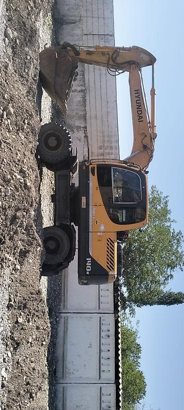кондиционер для тракторов: Экскаватор, Hyundai, 2011 г., Колесный — 4