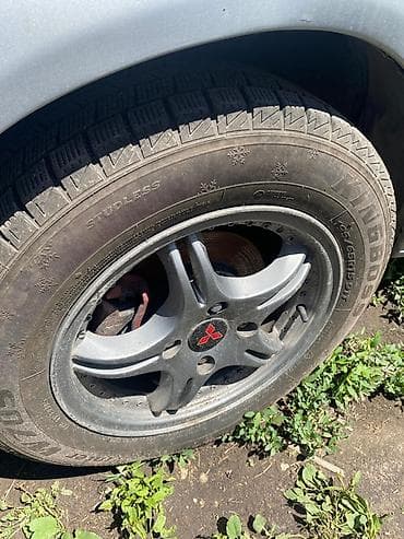 Продажа авто: Mitsubishi Galant: 1994 г., Механика, Газ, Седан — 9