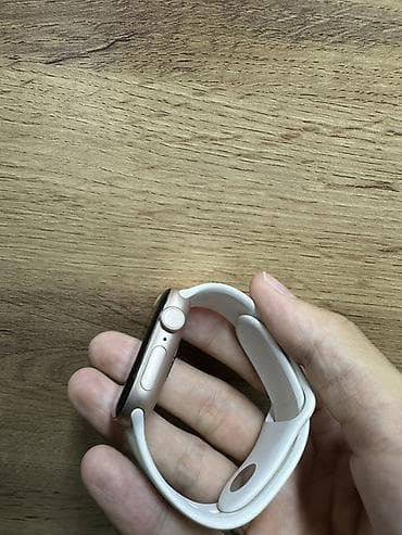 Apple Watch: Идеальное состояние! В комплекте шнур, коробка пропала без вести😁 Цена — 2