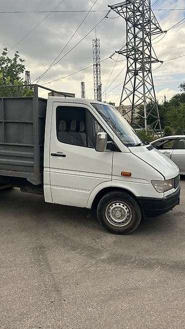 v class: Грузовой автомобиль Mercedes-Benz 312D (кабина + бортовой кузов с — 8