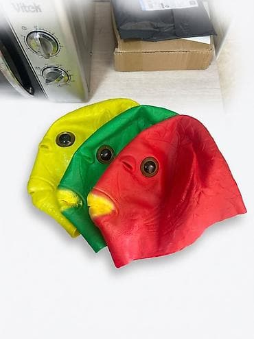 carnival манитор: Маски-головы рыбы из мягкого латекса - Яркие цвета: красный, зелёный — 1