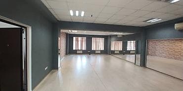 Кыймылсыз мүлк: Сдаю офисное помещение 110 кВ. Бокомбаево Панфилова евро ремонт центр — 3