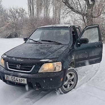 капот на срв: Honda CR-V: 2001 г., 2 л, Ручные, Бензин, Кроссовер — 1