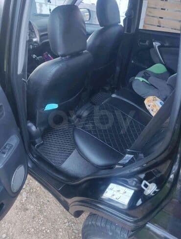 Москвич: Toyota RAV4: 2004 г., 2.4 л, Автомат, Бензин, Внедорожник — 7