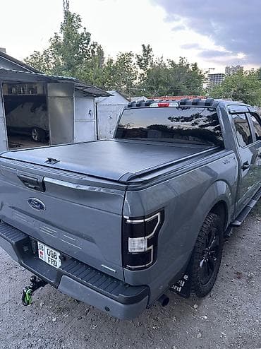на пикап: Ford F-150: 2019 г., 2.7 л, Автомат, Бензин, Пикап — 2