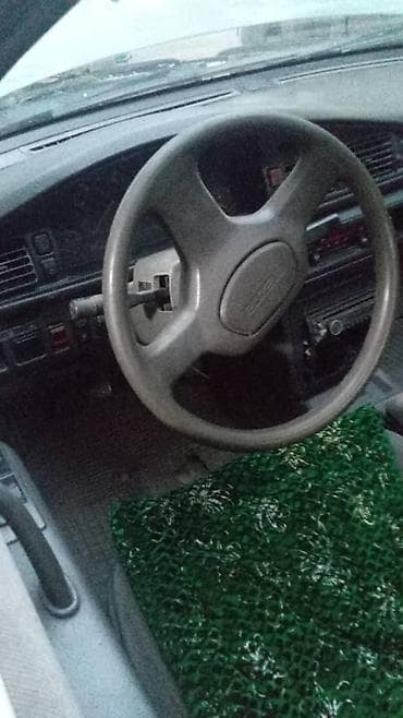 lexus rx: Mazda 626: 1990 г., 2 л, Механика, Бензин, Хэтчбэк — 6