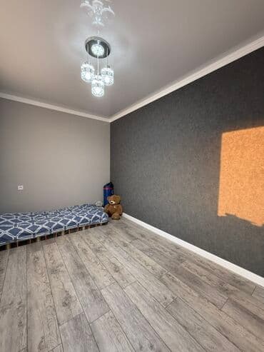 срочно продаётся дом в жил массиве калыс ордо: Дом, 180 м², 8 комнат, Собственник, Евроремонт — 17