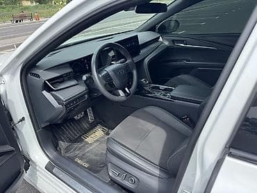 камри 75 2022: Toyota Camry: 2024 г., 2 л, Автомат, Гибрид, Седан — 9
