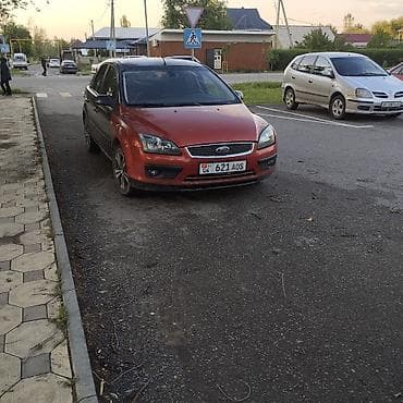 Ford Focus: 2006 г.