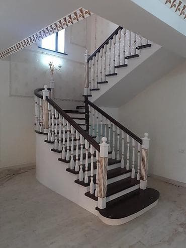 Лестницы и комплектующие на заказ: Деревянная лестница Для дома, Форма лестницы: Г-образная, Стиль: Классический — 2