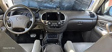 расширители: Toyota Sequoia: 2004 г., 4.7 л, Автомат, Бензин, Внедорожник — 4