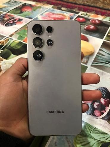 j 7: Samsung Galaxy S24 Ultra, Б/у, 256 ГБ, цвет - Серый, 2 SIM — 4