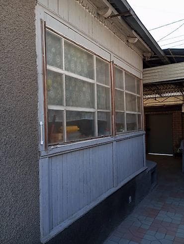 Үйлөрдү сатуу: Продаётся жилой дом с кирпичным ограждением и выездом на улицу через — 8