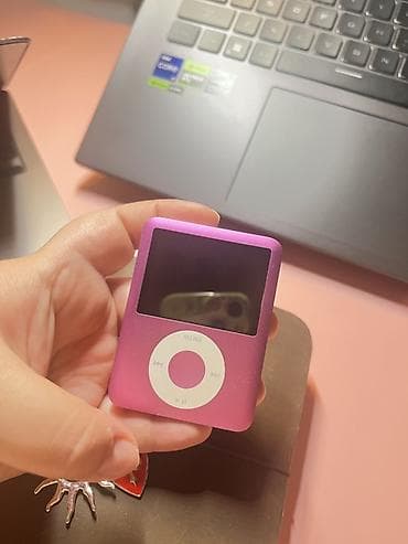 cloud 2: Apple iPod nano (3‑е поколение), розовый, 8 ГБ. - Память 8 ГБ — 4