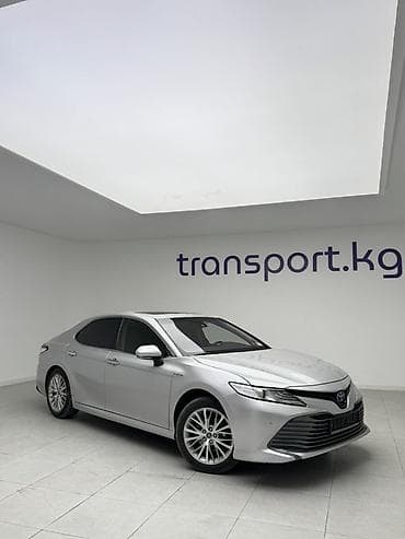 Toyota Camry: 2017 г., 2.5 л, Вариатор, Гибрид, Седан — 3