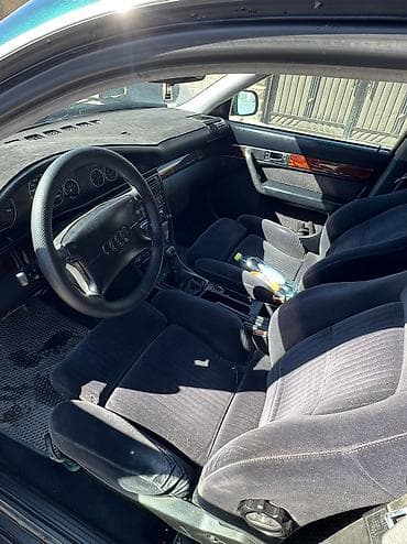 ом 605: Audi A6: 1995 г., 2.6 л, Механика, Бензин, Седан — 1