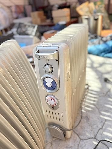 вентилятор wish: Масляный обогреватель Кол-во секций: 10 и более, Отключение при перегреве — 1