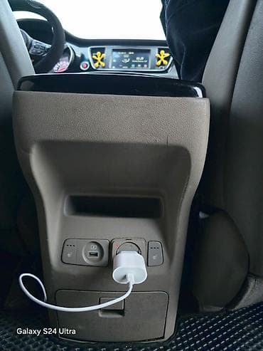 кия: Kia Carnival: 2017 г., 2.2 л, Автомат, Дизель, Минивэн — 9