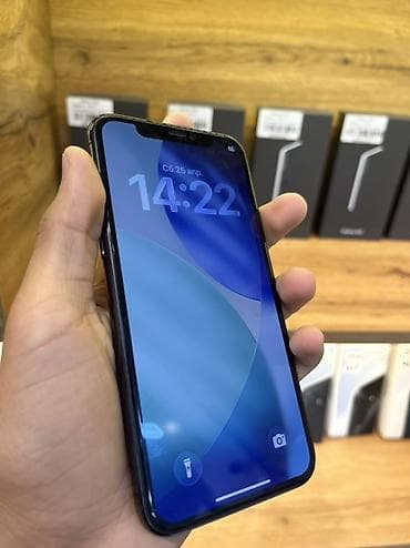 macbook pro a1502: IPhone 11 Pro, Space Gray — 4