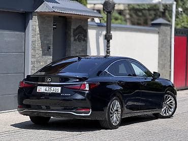 lexus e: Lexus ES: 2023 г., 2.5 л, Автомат, Гибрид, Седан — 5