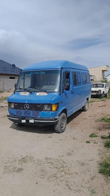 максус авто: Жеңил жүк ташуучу унаа, Mercedes-Benz, Колдонулган — 2