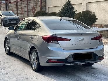 машина с газом: Hyundai Elantra: 2019 г., 2 л, Автомат, Бензин — 2
