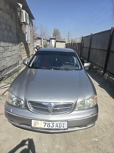 Nissan Sunny: 2000 г., 2 л, Автомат, Бензин, Седан