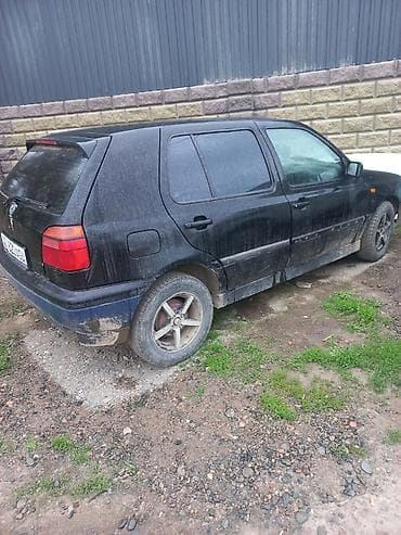 bazar kg: Volkswagen Golf: 1996 г., 1.8 л, Механика, Бензин, Хэтчбэк — 4