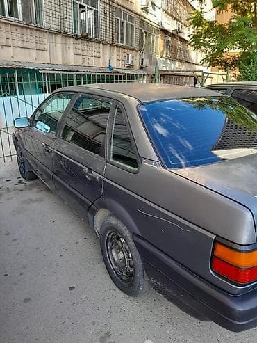bmw m3 2019: Volkswagen Passat: 1988 г., Седан — 2