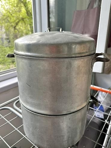 Алюминиевая мантоварка, советская. 
600 сомов
Находится в 11 мкр