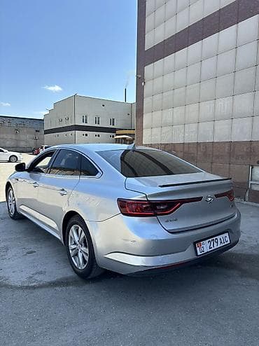 w124 2 3: Renault SM6: 2018 г., 2 л, Вариатор, Газ, Седан — 5