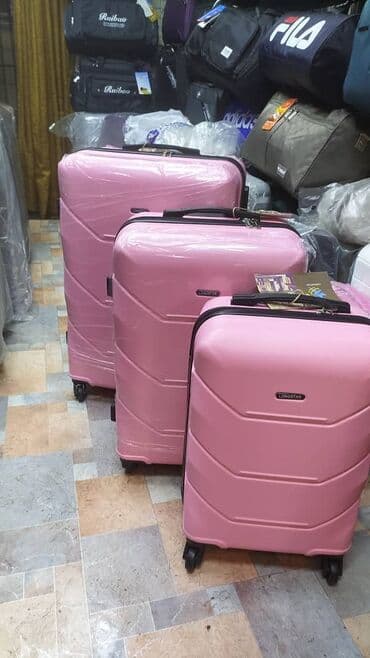 чемодан купить бу: Чемодан, Новый, Маленький (до 40 л), На колесах — 3