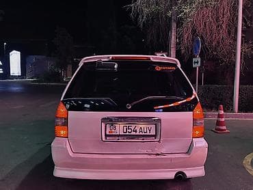 Транспорт: Mitsubishi Chariot: 1998 г., 2.4 л, Автомат, Бензин, Минивэн — 6