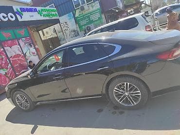 r13 175: Hyundai Grandeur: 2018 г., 3 л, Автомат, Газ, Седан — 4