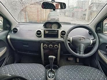 suzuki lets: Toyota Ist: 2002 г., 1.3 л, Автомат, Бензин, Хэтчбэк — 5