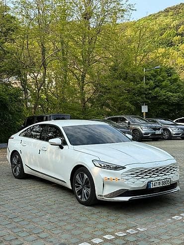 Kia K8: 2022 г., Гибрид, Седан
