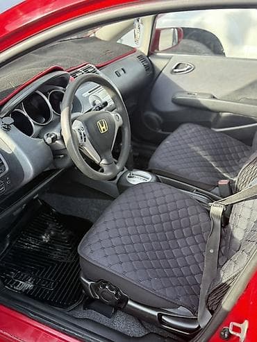 обмен на цивик: Honda Jazz: 2005 г., 1.3 л, Вариатор, Бензин, Хэтчбэк — 6