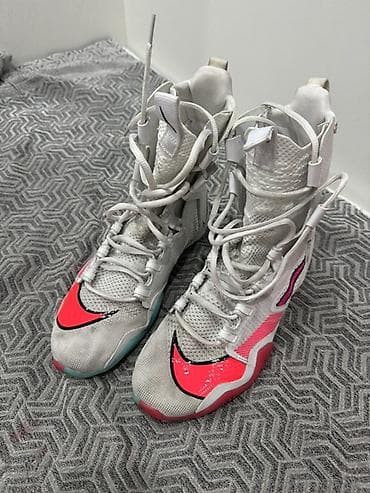 дутые кроссовки: Боксерки Nike (высокая модель) Размер 42 - Цвет: белый с яркими — 1