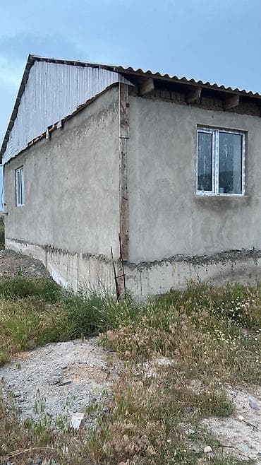 Дом и сад: Небольшое одноэтажное строение из блока/самана с наружной штукатуркой — 3