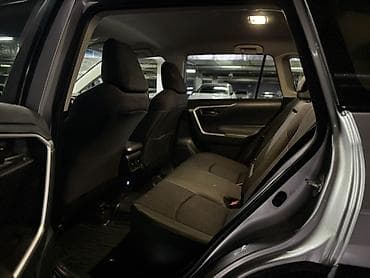 byd leopard: Toyota RAV4: 2022 г., 2.5 л, Автомат, Гибрид, Кроссовер — 5