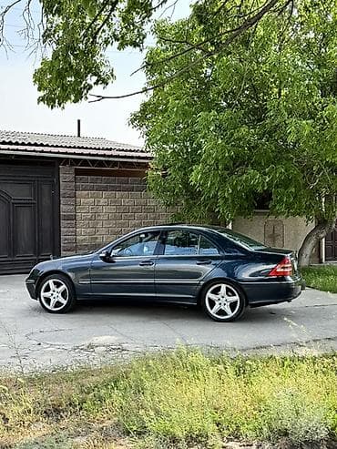 решетки мерс: Mercedes-Benz C-Class: 2001 г., 3.2 л, Автомат, Бензин, Седан — 3