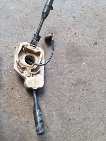 сколько стоят электронные часы: Nissan. Гитара, рычаг переключения света, дворников. Ниссан. См — 3