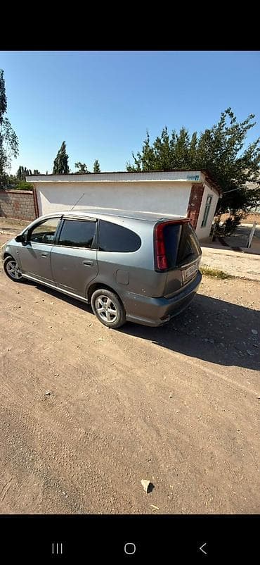 Унаа сатуу: Honda Stream: 2004 г., 2 л, Кол менен иштөөчү, Бензин — 3