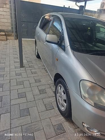 фори: Toyota Ipsum: 2002 г., 2.4 л, Автомат, Газ, Минивэн — 3